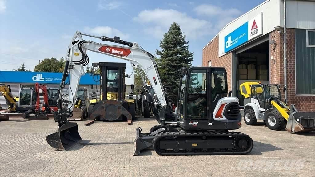 Bobcat E88 Koparki specjalne
