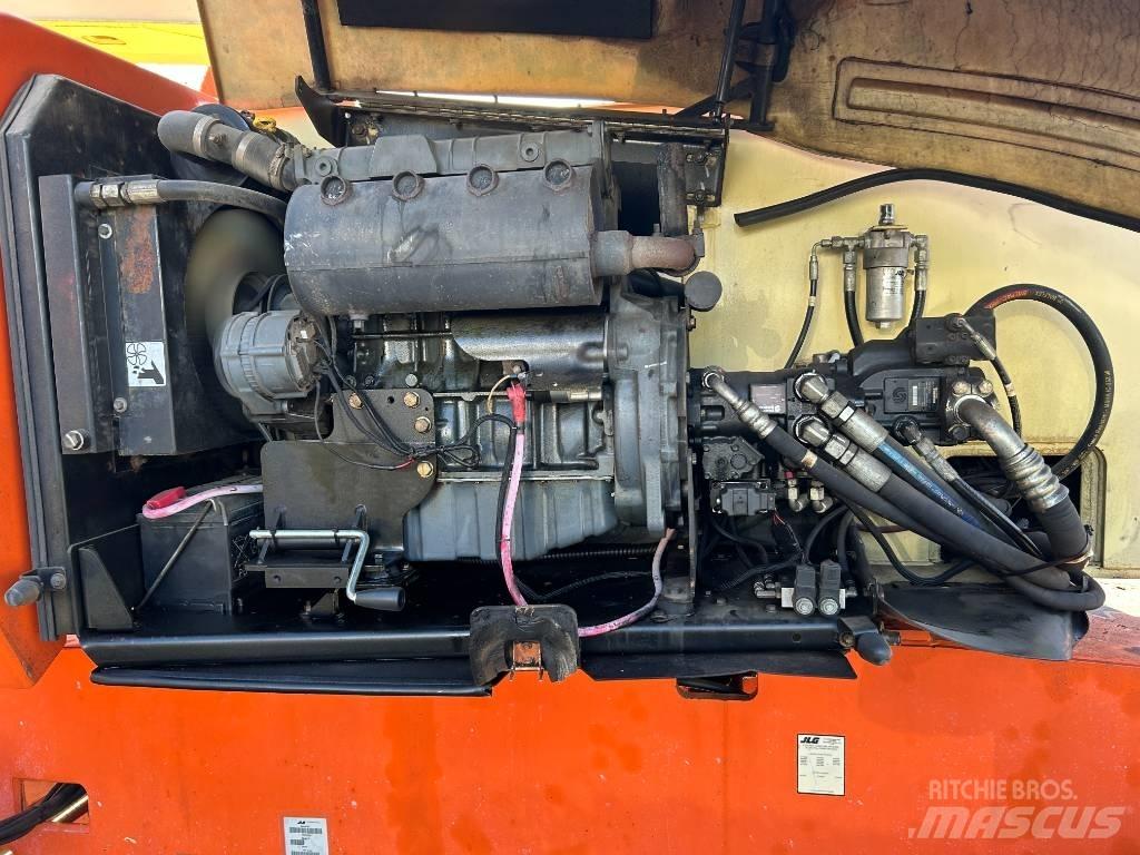 JLG 800 AJ Podnośniki przegubowe