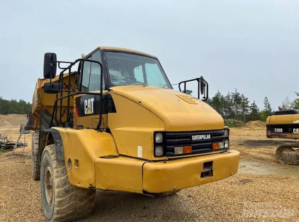 CAT 730 Wozidła przegubowe