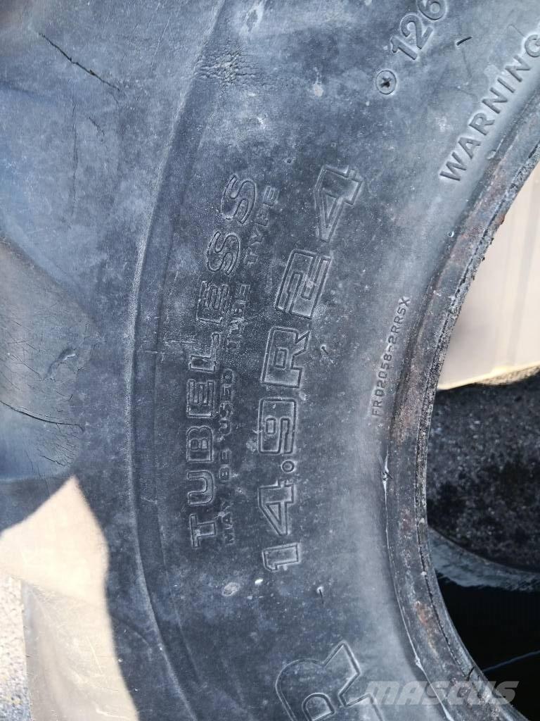 Goodyear 14.9R24 Opony, koła i felgi
