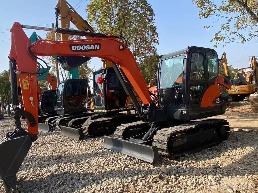 Doosan DX 60-9 Minikoparki