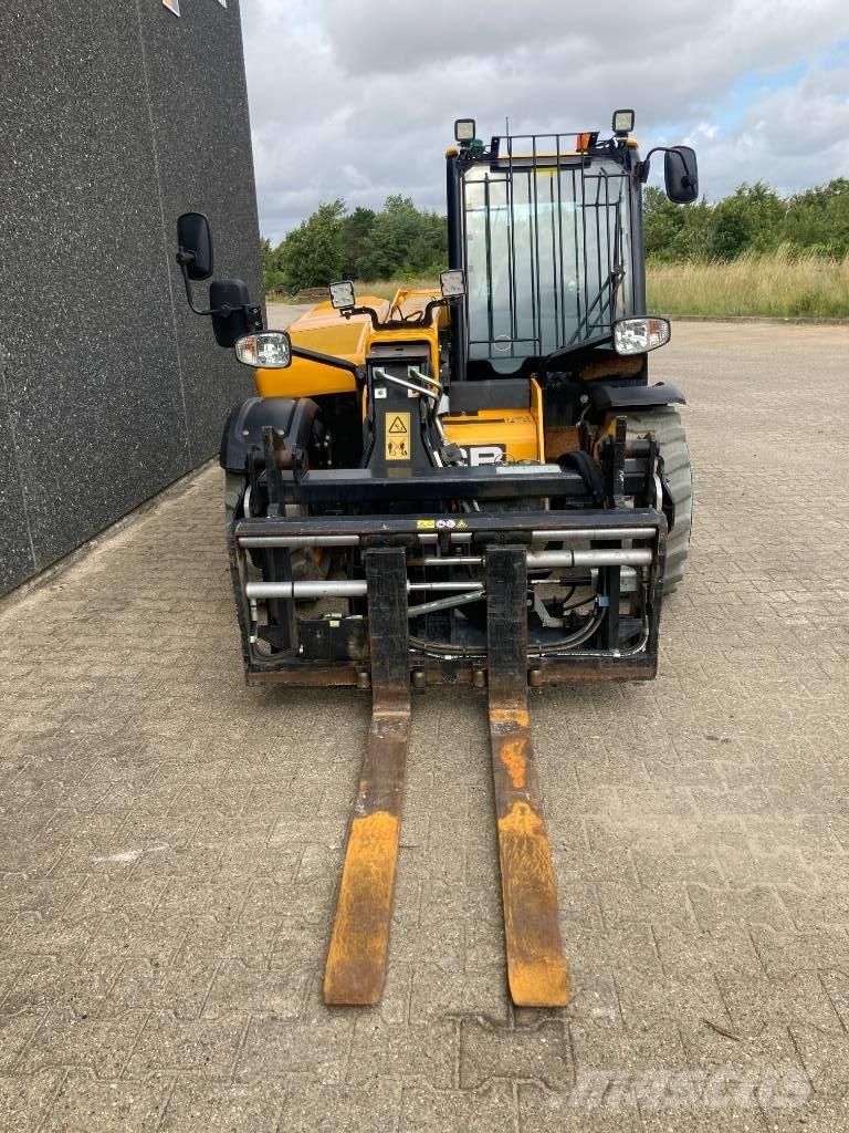 JCB 525-60 E Ładowarki teleskopowe