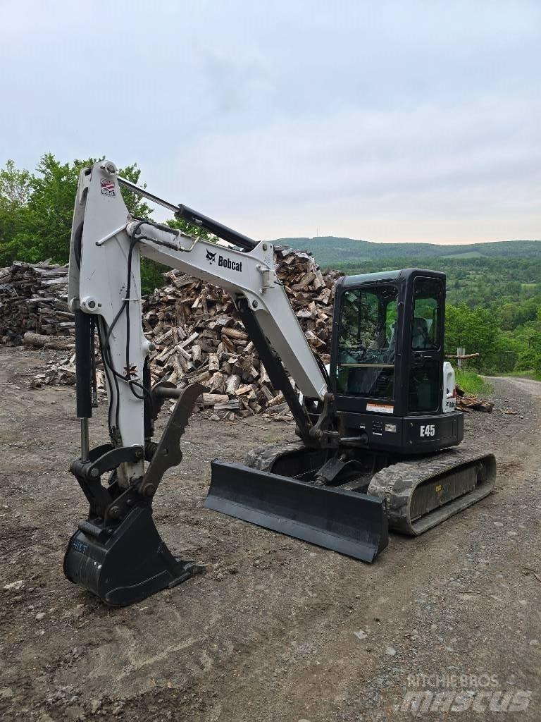 Bobcat E 45 Minikoparki