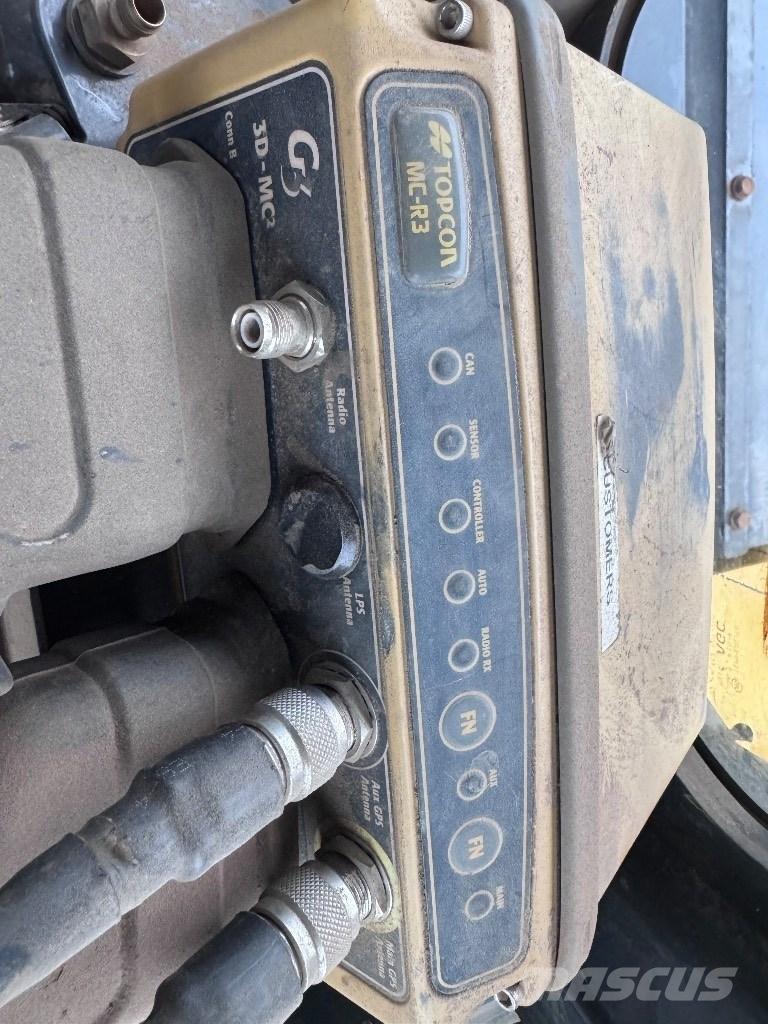 Komatsu D 61 PX Spycharki gąsienicowe
