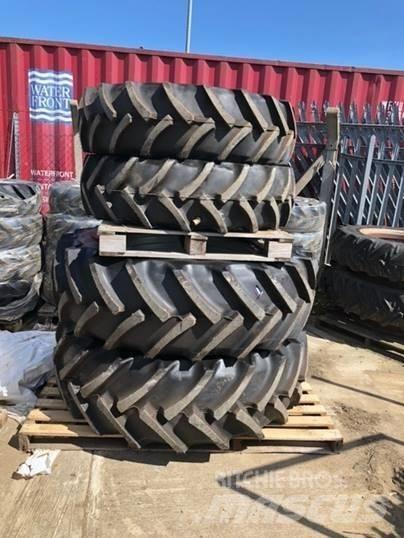 Valtra Wheels & Tyres Opony, koła i felgi