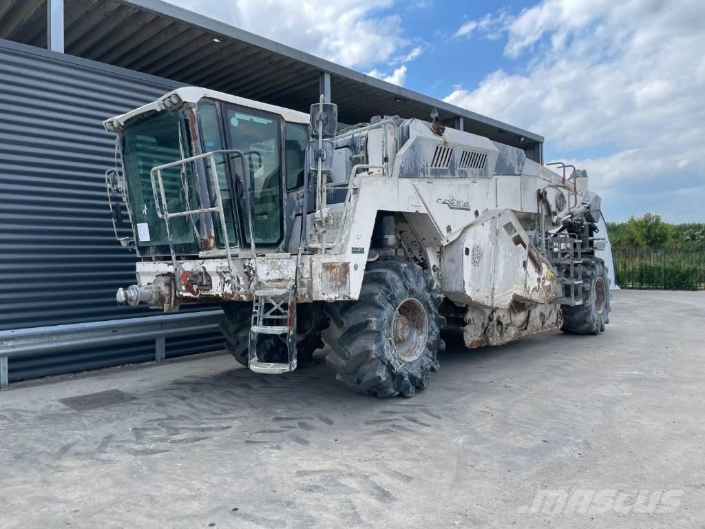 Wirtgen WR 240I Recyklery do asfaltu