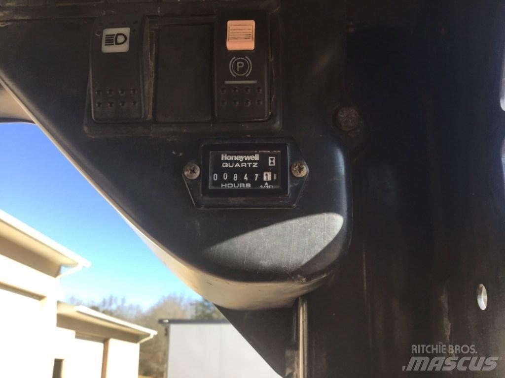 Takeuchi TS60V Ładowarki burtowe