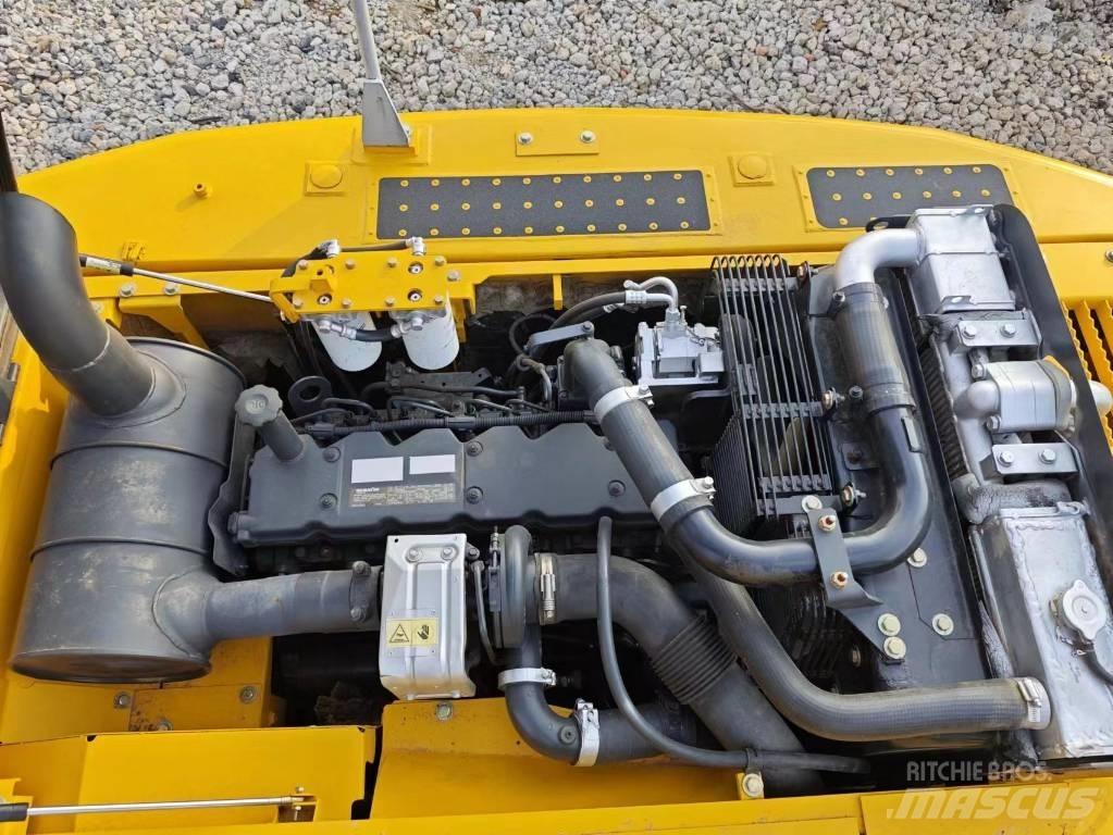 Komatsu PC 200 Koparki gąsienicowe