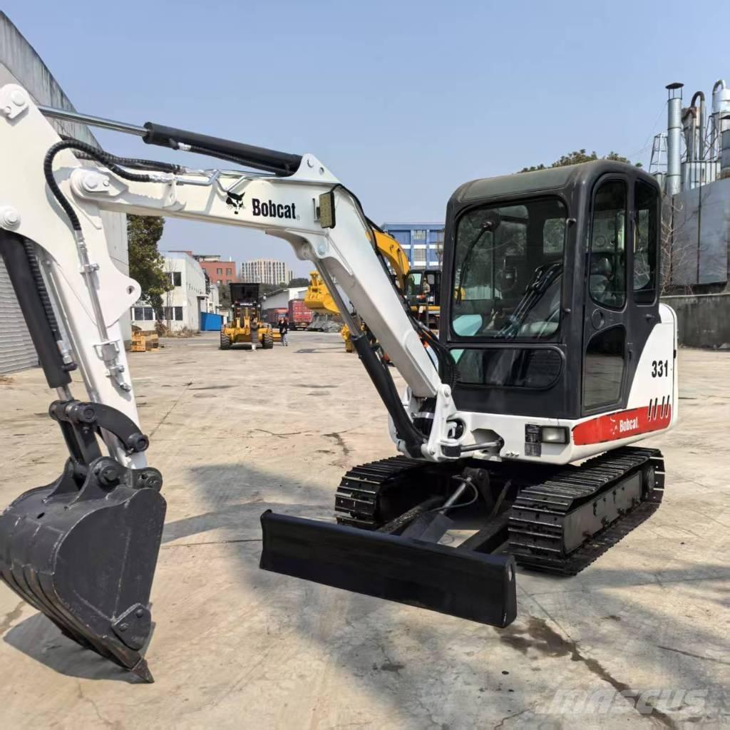 Bobcat 331 Minikoparki
