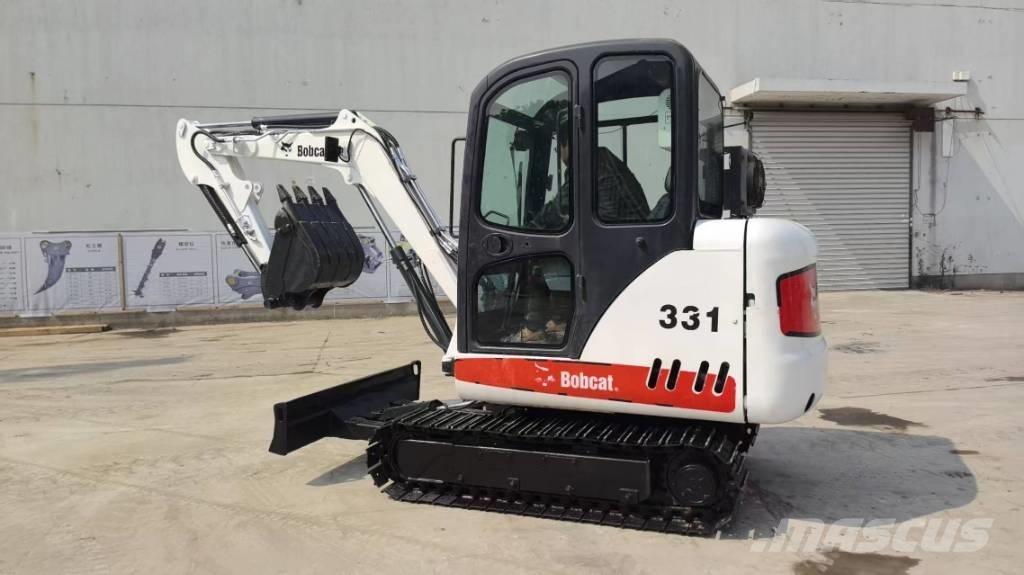 Bobcat 331 Minikoparki
