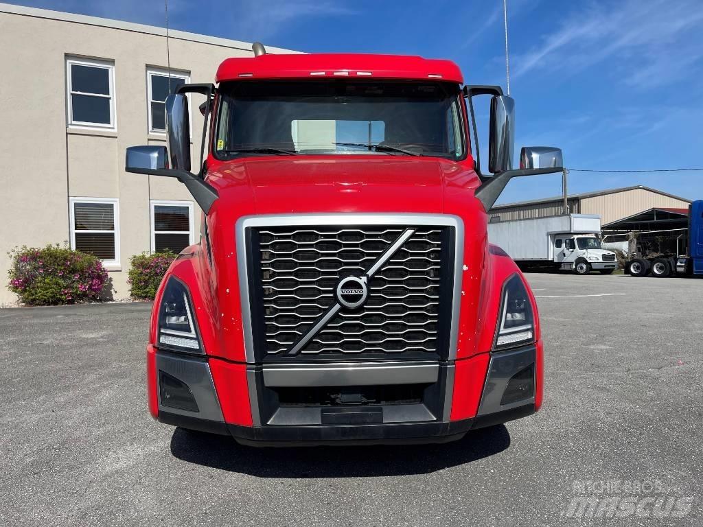 Volvo VNL64T300 Ciągniki siodłowe