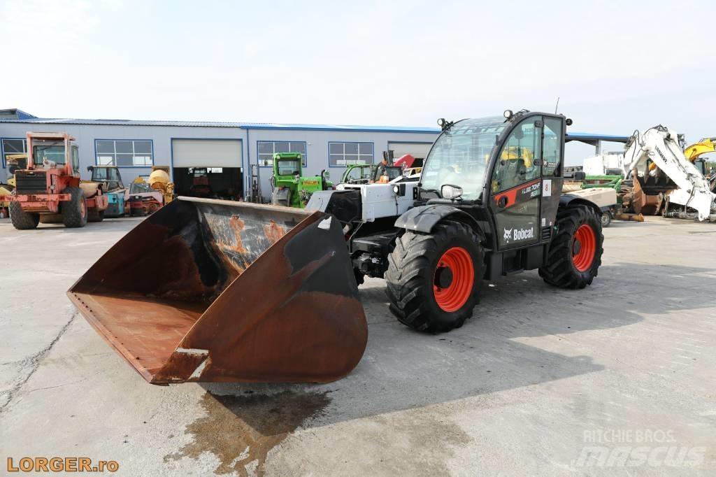 Bobcat TL38.70HF Ładowarki teleskopowe
