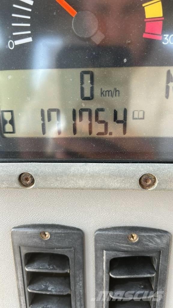 CAT 160 M Równiarki