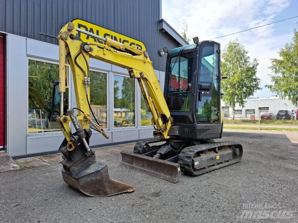 Yanmar ViO25 Minikoparki