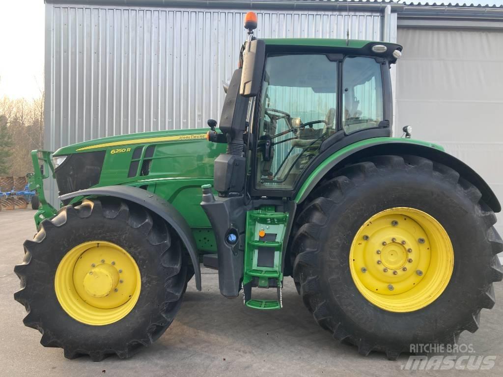 John Deere 6250 R Ciągniki rolnicze
