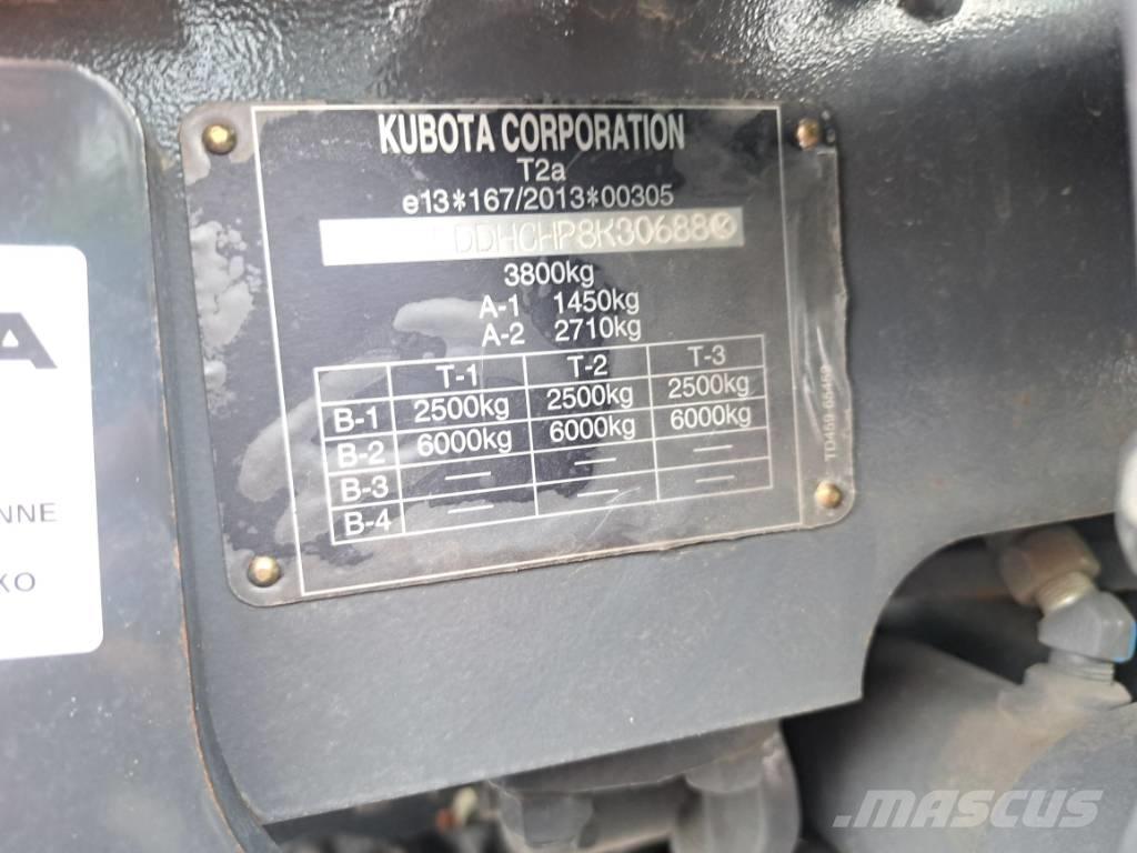 Kubota L2-622 Mikrociągniki