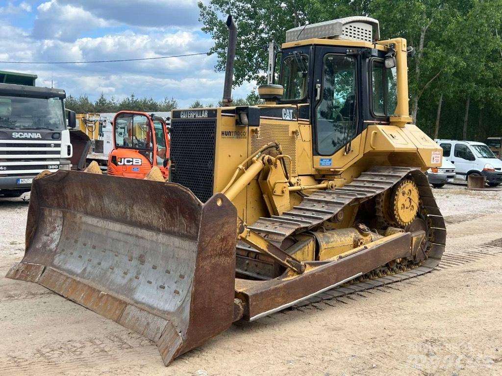 CAT D 6 M Spycharki gąsienicowe