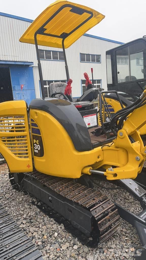 Komatsu PC 30 Koparki gąsienicowe