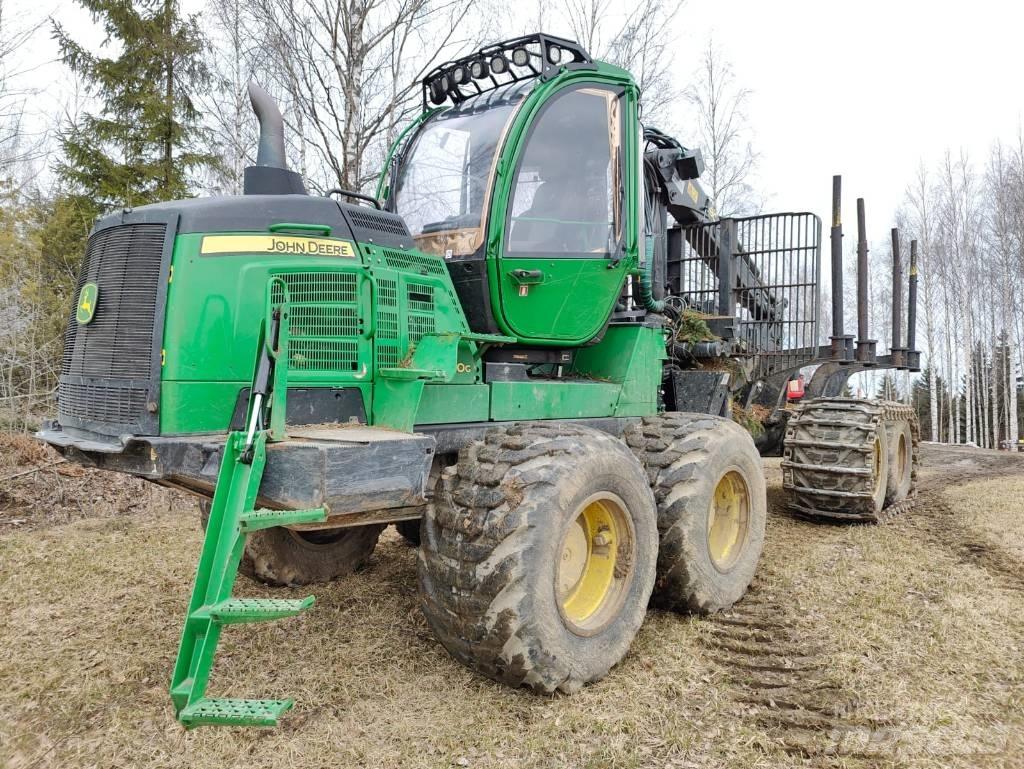 John Deere 1210 G Forwardery