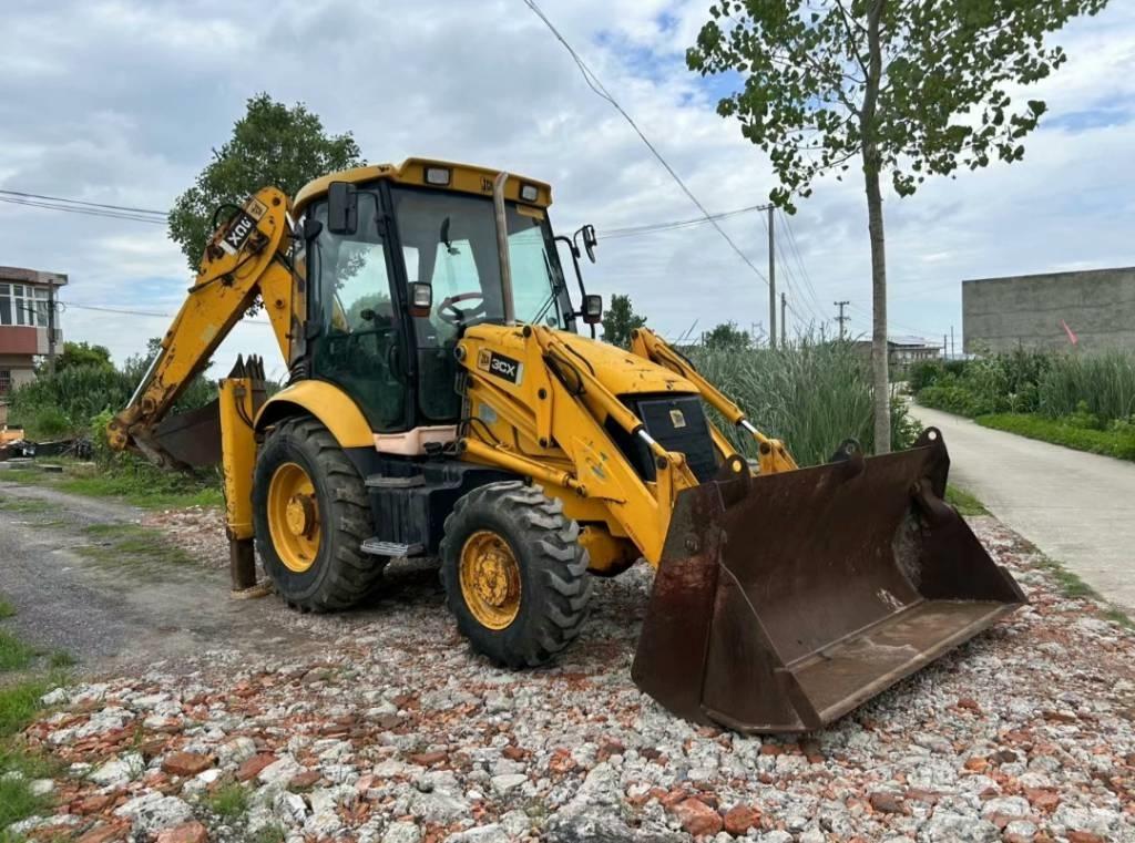 JCB 3 CX Koparko-ładowarki
