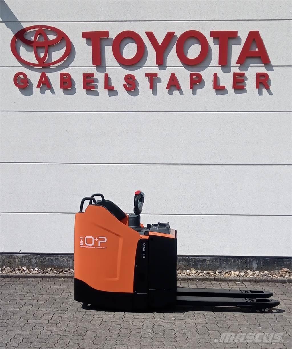Toyota LPE 250 Wózki widłowe unoszące