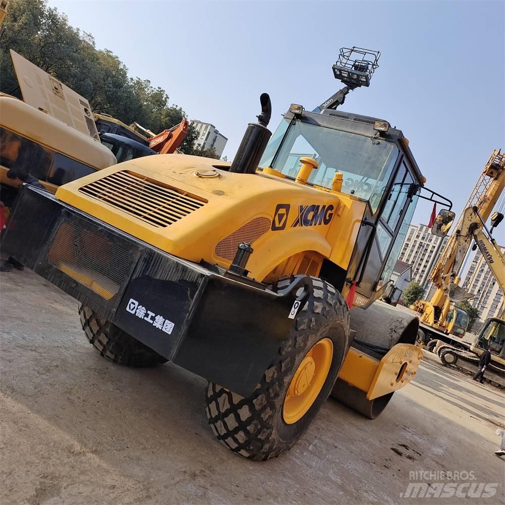 XCMG XS 142 J Walce jednobębnowe