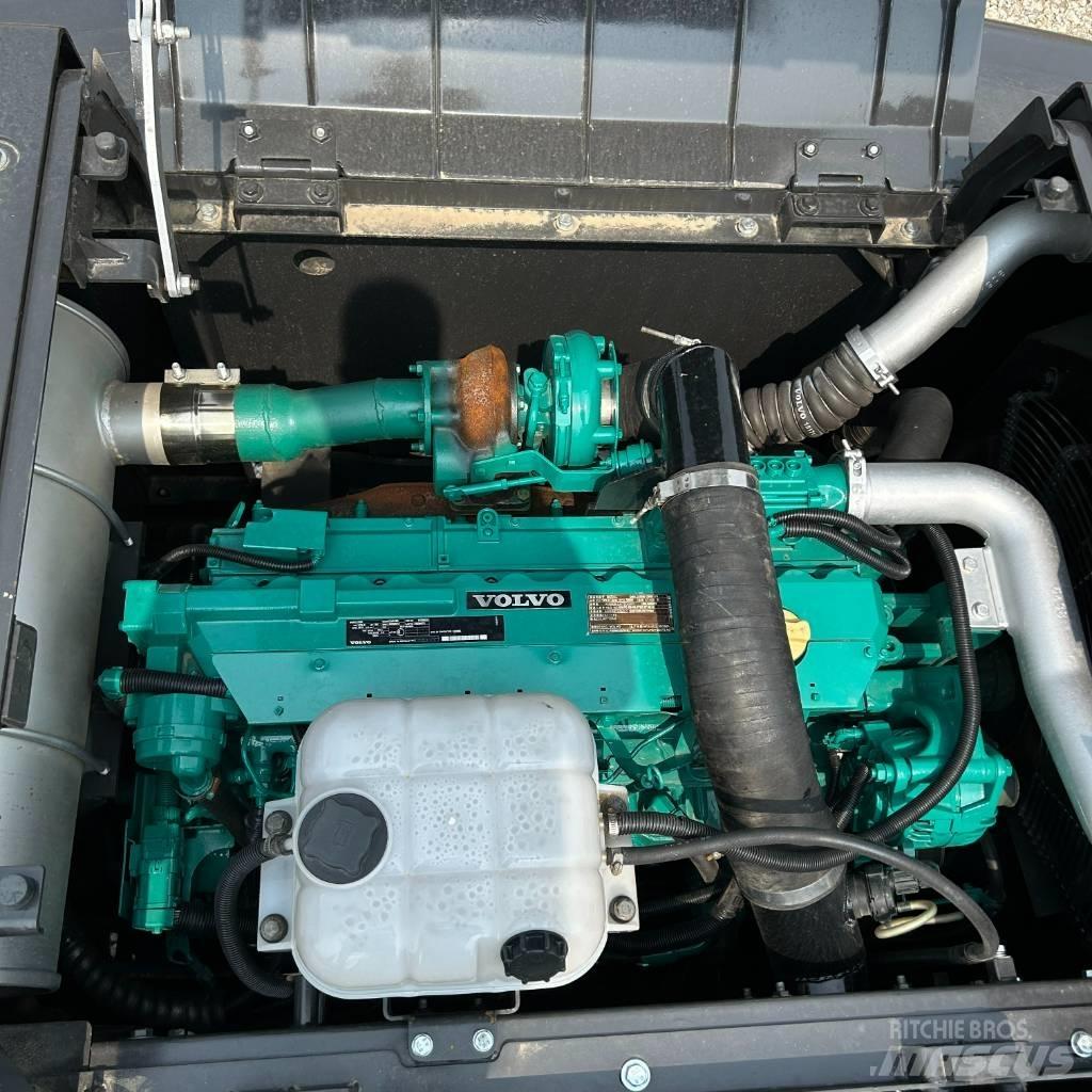 Volvo 300 Koparki gąsienicowe
