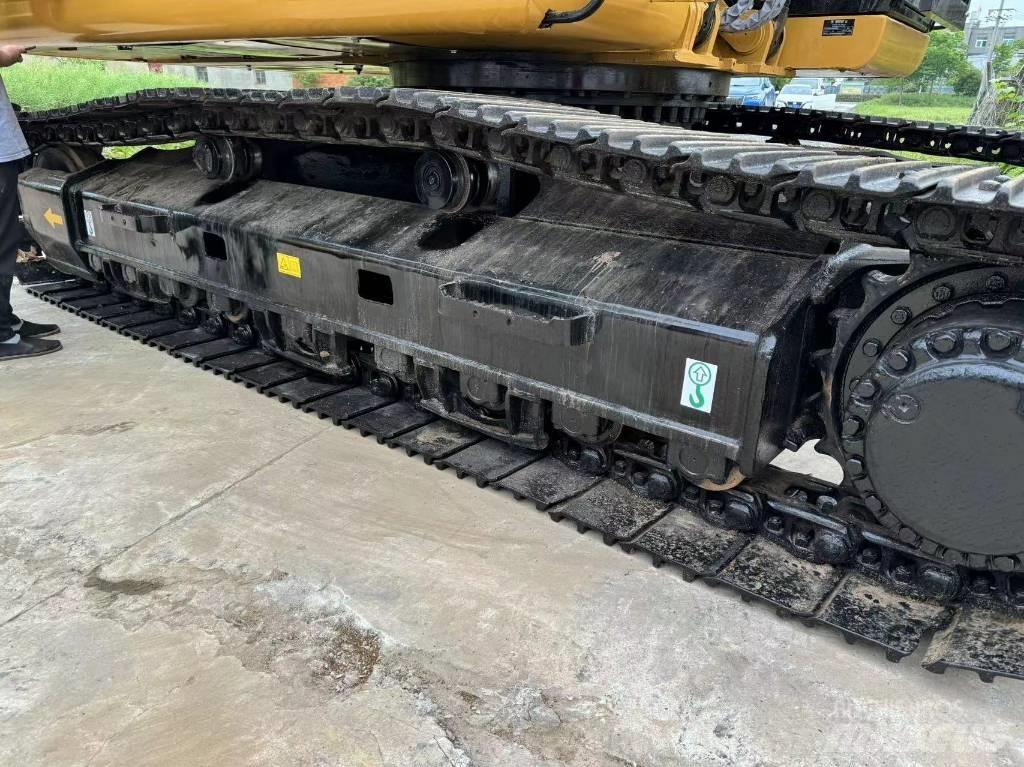 CAT 329D Koparki gąsienicowe