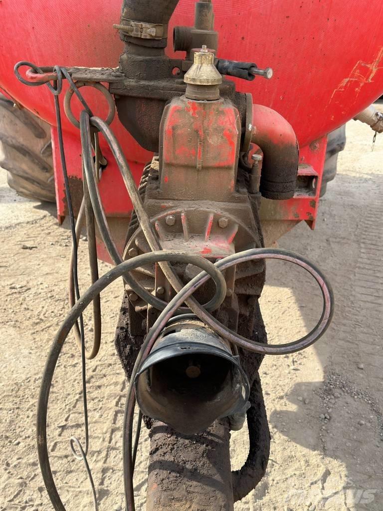 Herbst T2000R Cysterny do szlamu