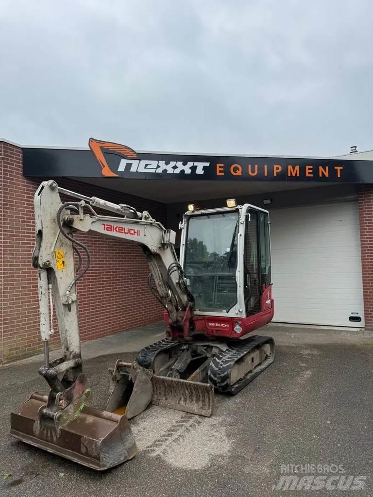 Takeuchi TB230 Minikoparki