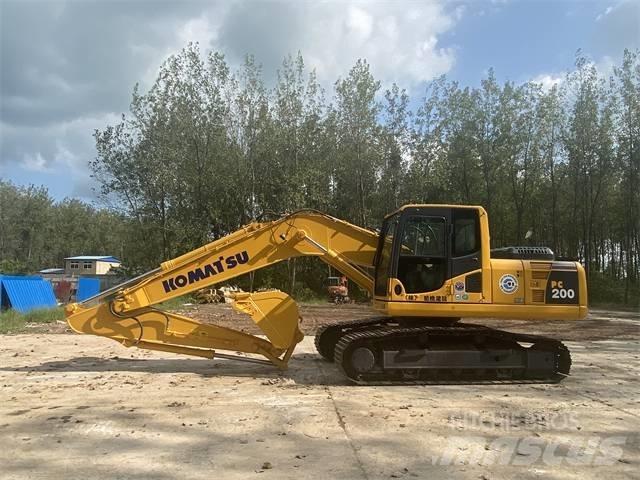Komatsu PC200-8 Koparki gąsienicowe