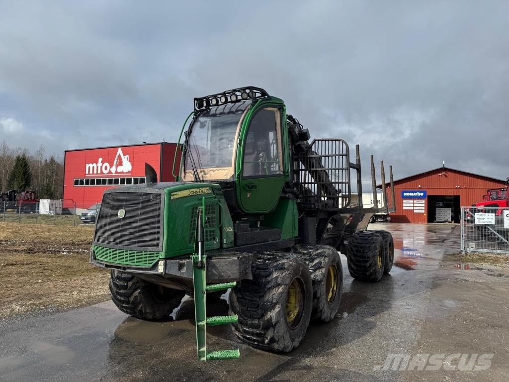 John Deere 1010 E Forwardery