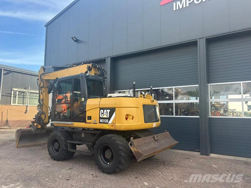 CAT M313D Koparki kołowe