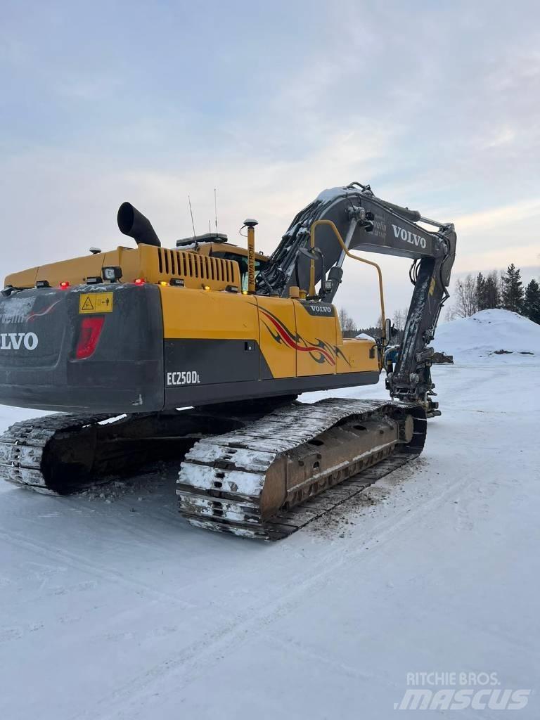 Volvo EC 250 D L Koparki gąsienicowe