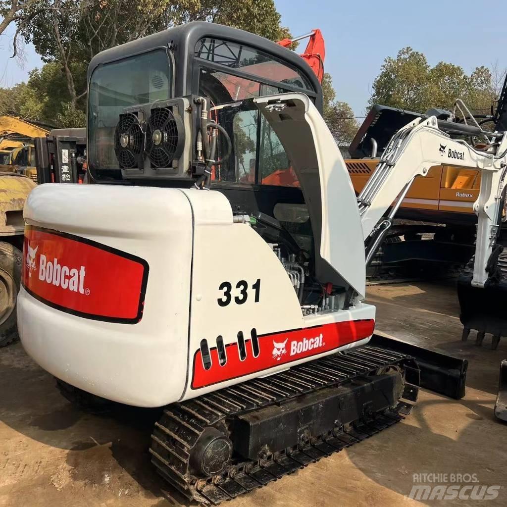 Bobcat 331 Minikoparki