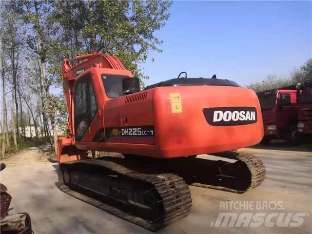 Doosan DH225 Koparki gąsienicowe