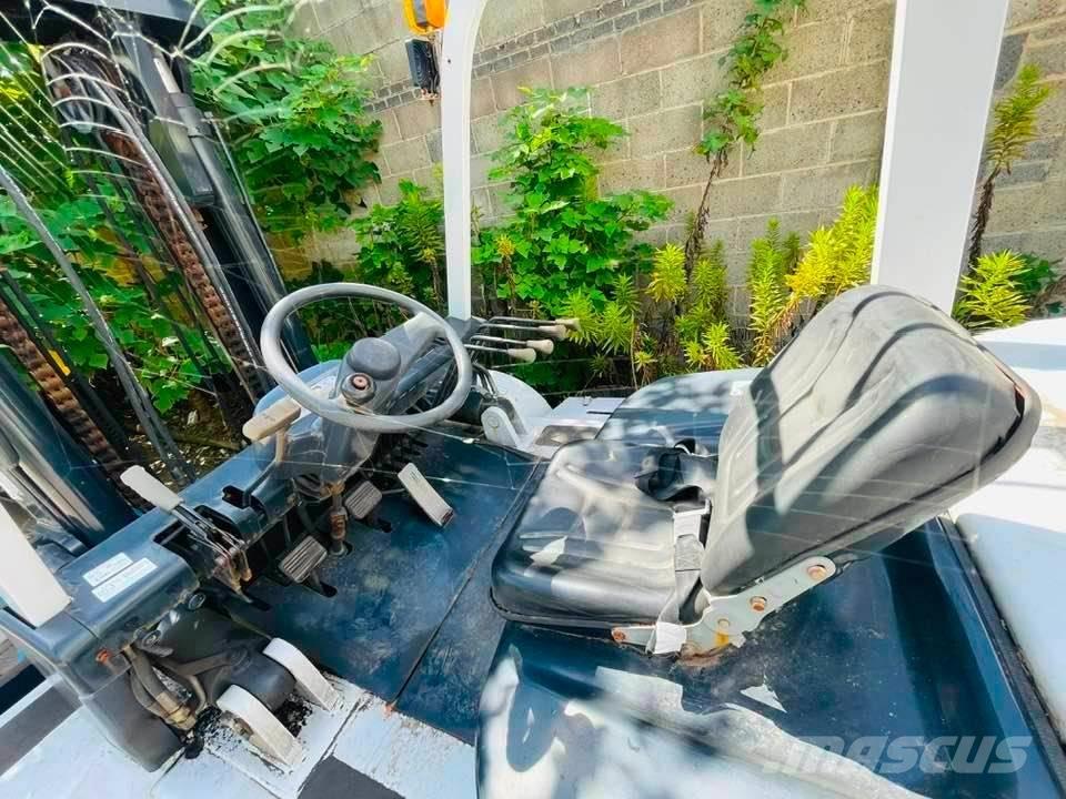 TCM FD100Z8 Wózki Diesla