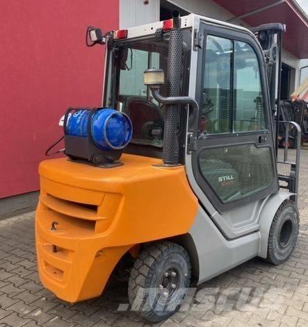 Still RC 40-35 Wózki LPG