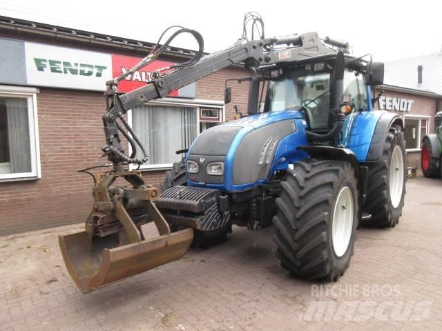 Valtra T202D Ciągniki rolnicze