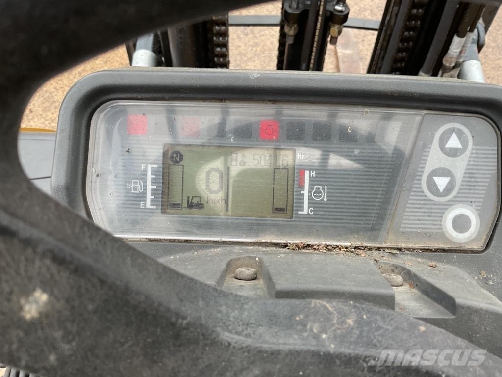 CAT DP30NT Wózki Diesla
