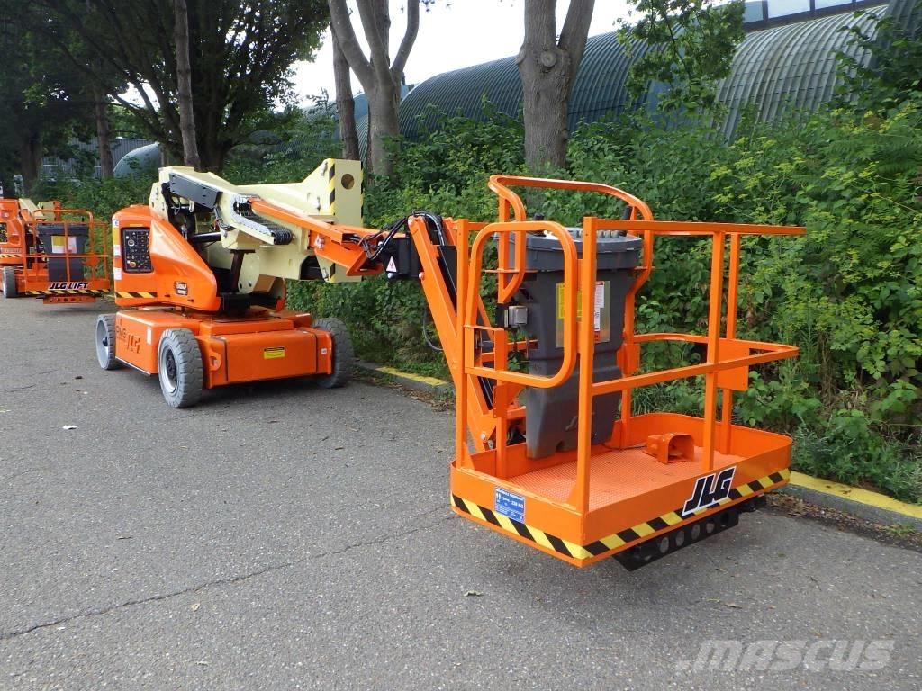 JLG E400AJPN Podnośniki przegubowe