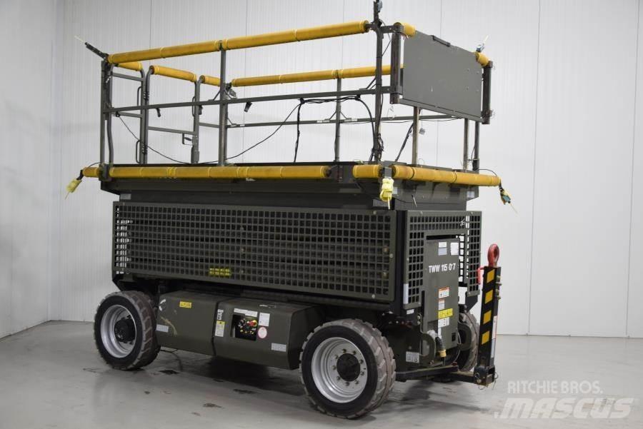 JLG M3369 Podnośniki nożycowe