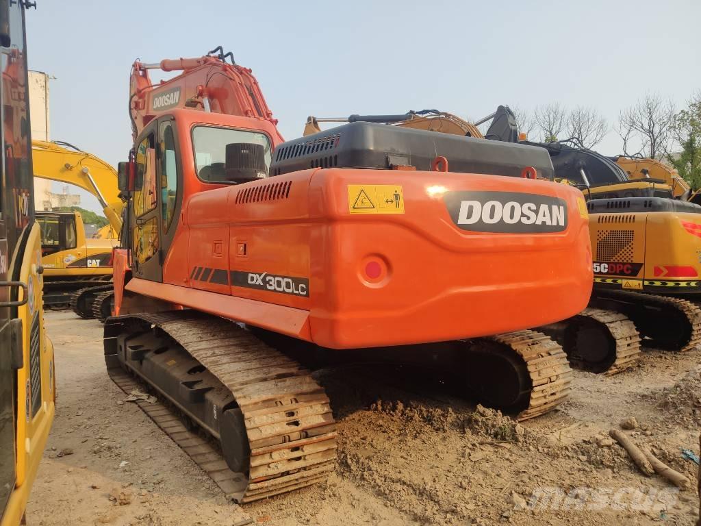 Doosan dx300 Koparki gąsienicowe