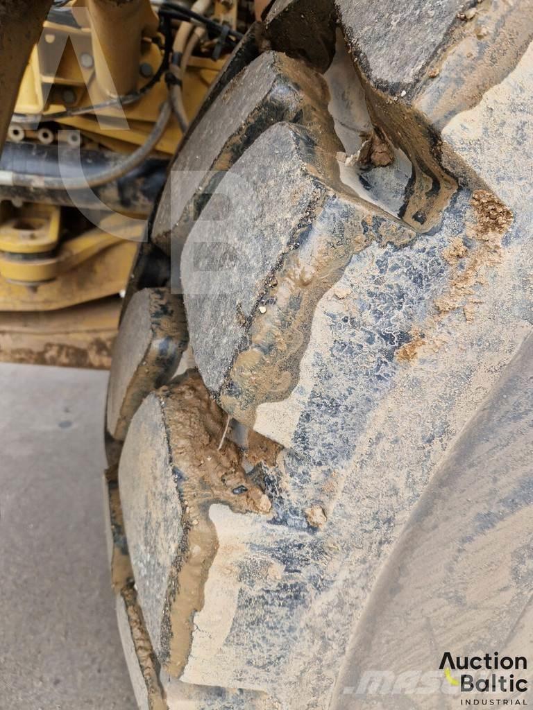 CAT 735C Wozidła przegubowe