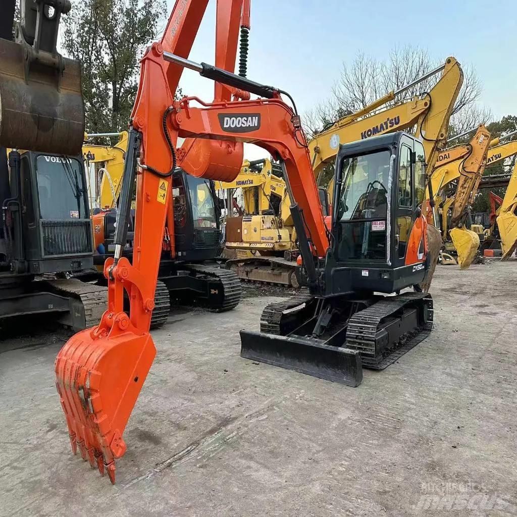 Doosan DX 60-9C Minikoparki
