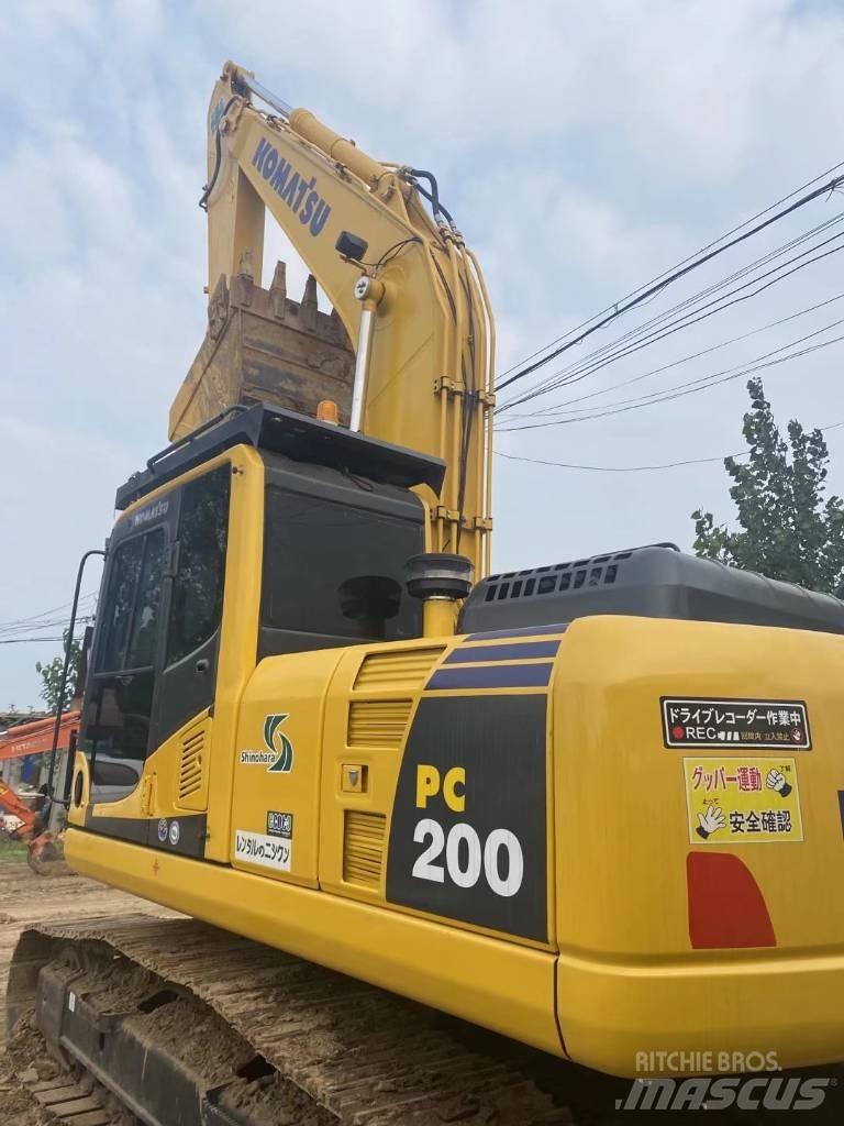 Komatsu pc200-8 Koparki gąsienicowe
