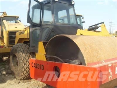 Dynapac CA 251 D Walce jednobębnowe