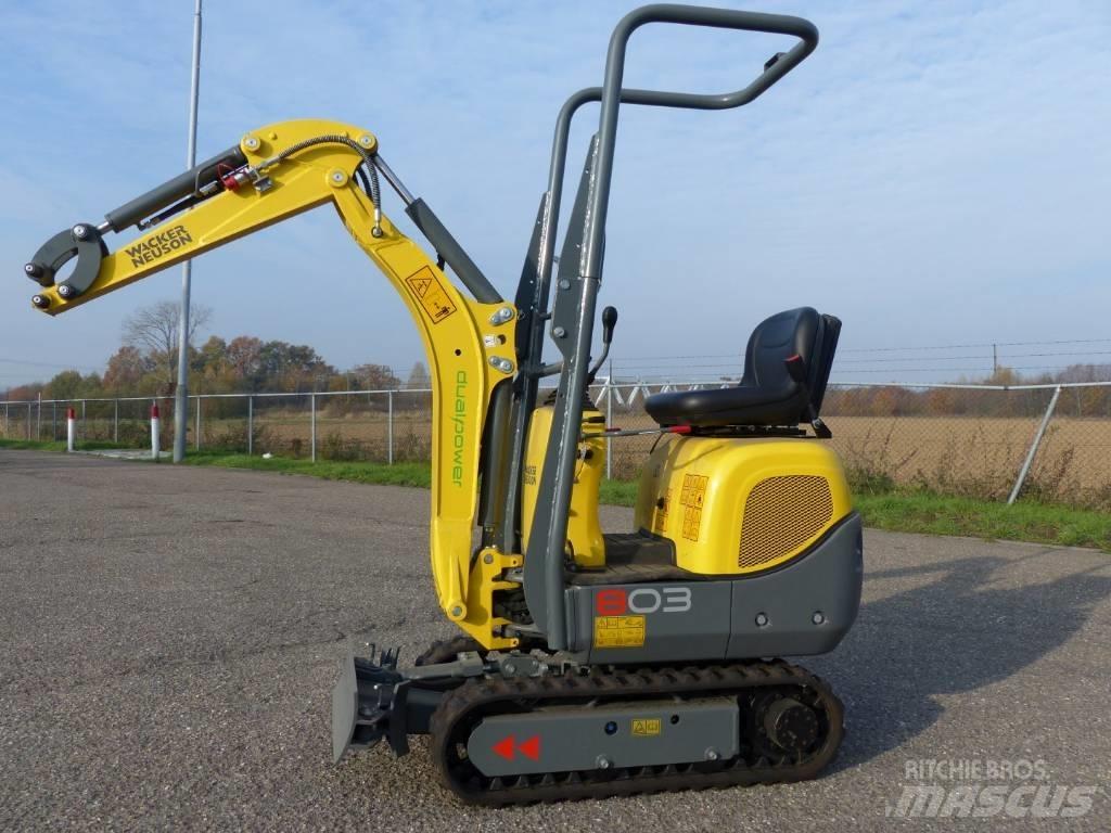 Wacker Neuson 803 Minikoparki