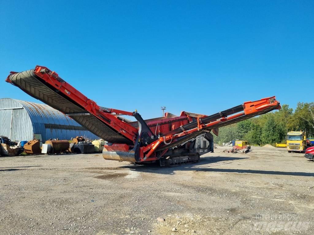 Sandvik QE 441 Przesiewacze mobilne