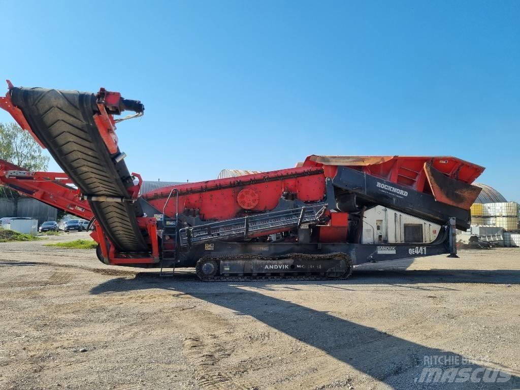 Sandvik QE 441 Przesiewacze mobilne